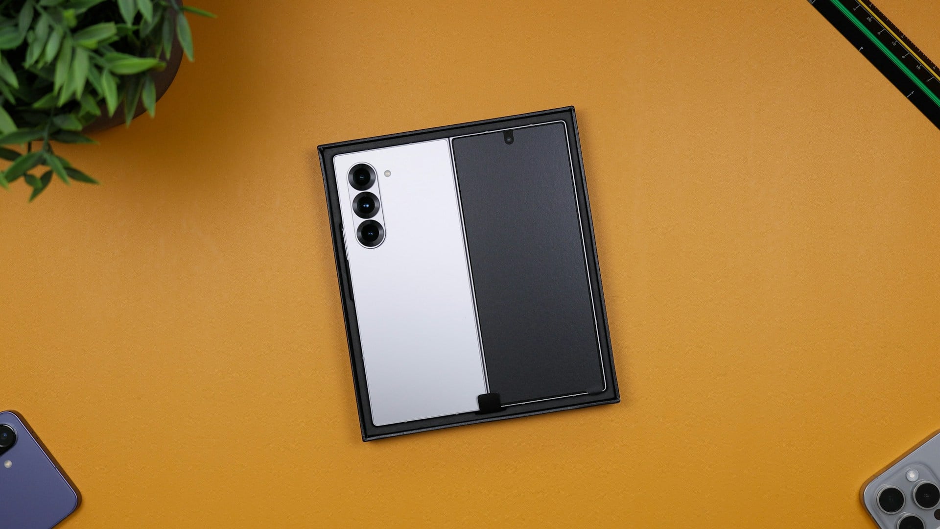 Fold Phone