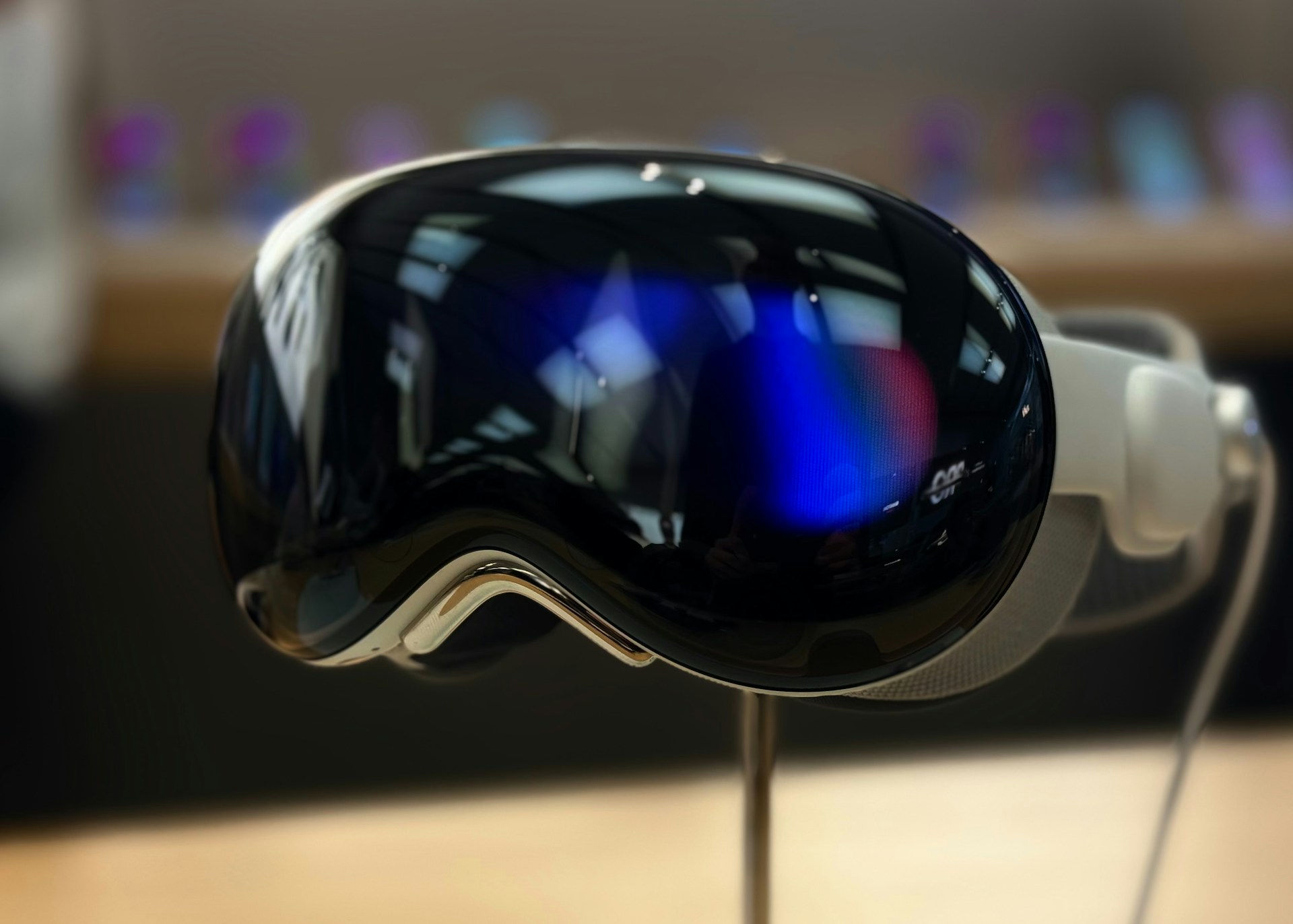 【快訊】Samsung 頭戴裝置 Project Moohan 傳 9 月登場,年底還有智慧眼鏡要亮相?
