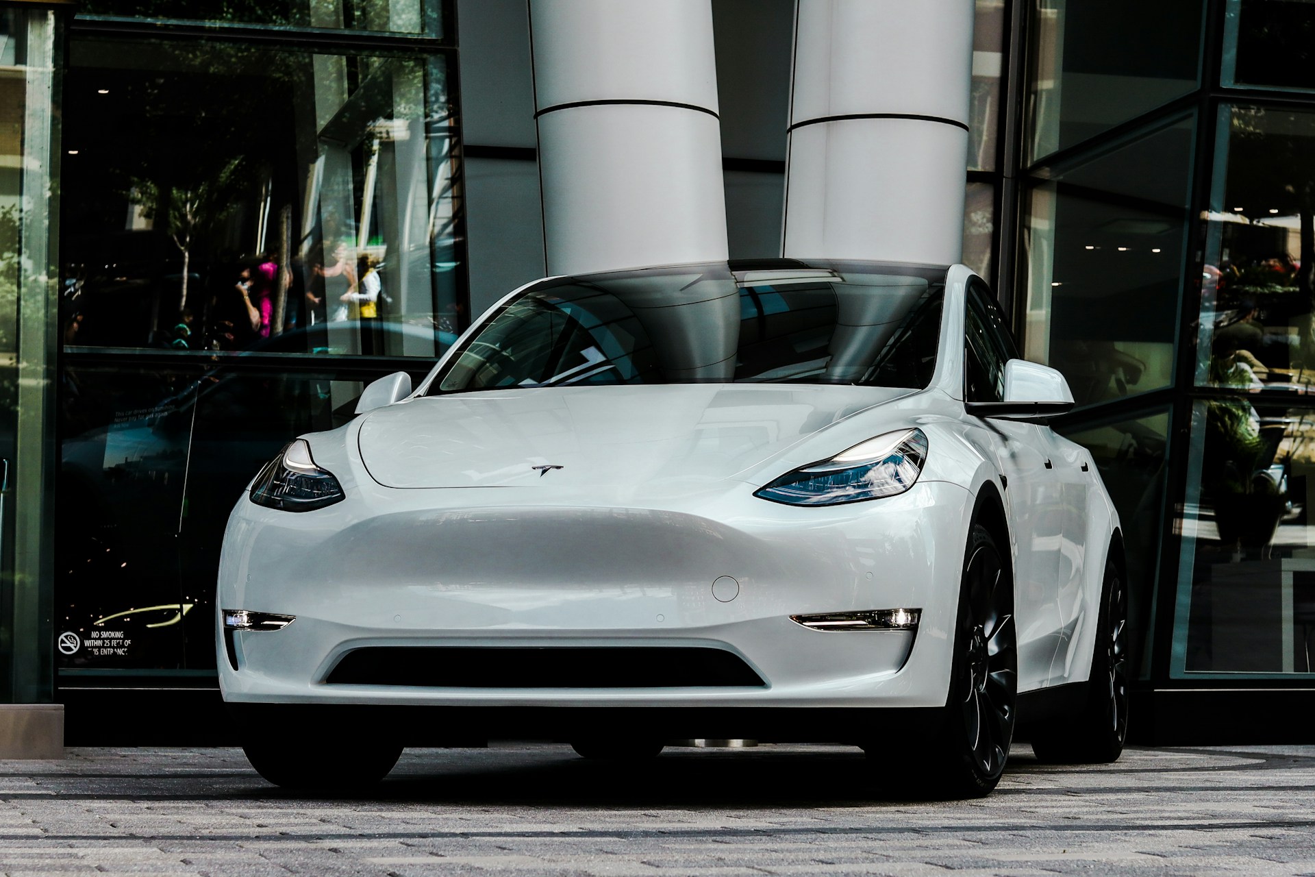 【電動車專知】Tesla傳推Cyber SUV?影片曝光疑似新車小模型