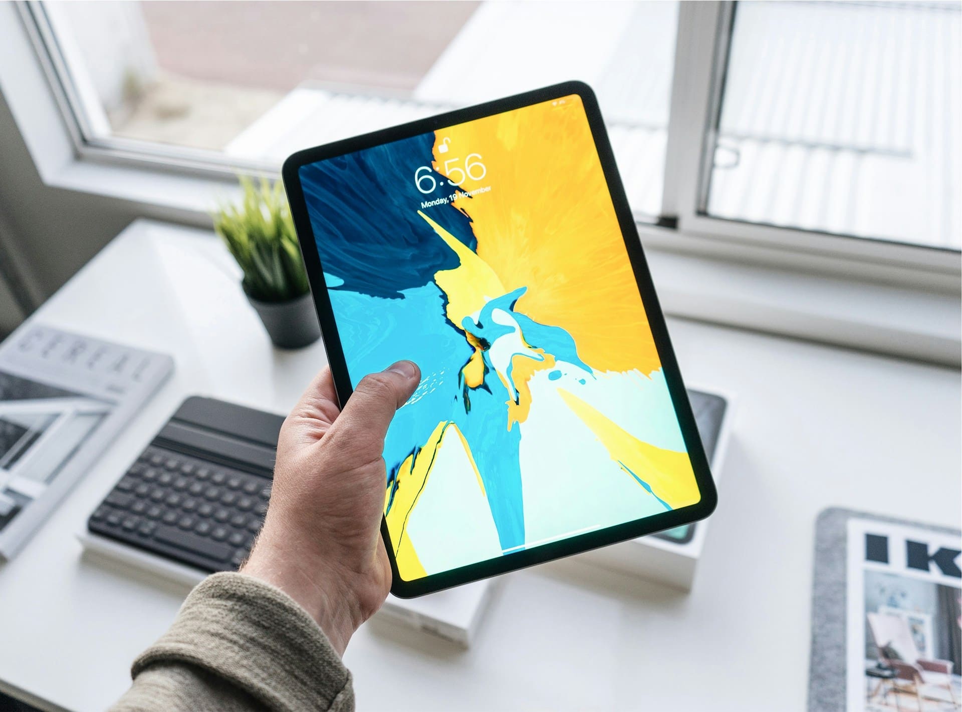 【快訊】蘋果「超巨大摺疊 iPad」傳出卡關?可能延至 2029 才登場