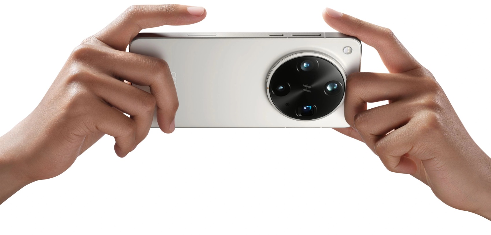 【快訊】OPPO Find X9 Ultra 疑諜照曝光？巨大鏡頭模組成焦點