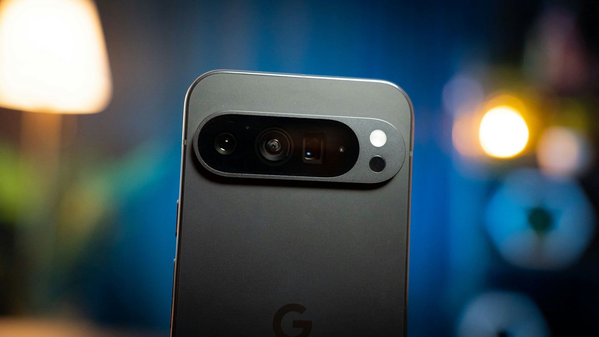 【快訊】Pixel 10、Pixel 9 出現螢幕凍結問題？3月更新後用戶抱怨