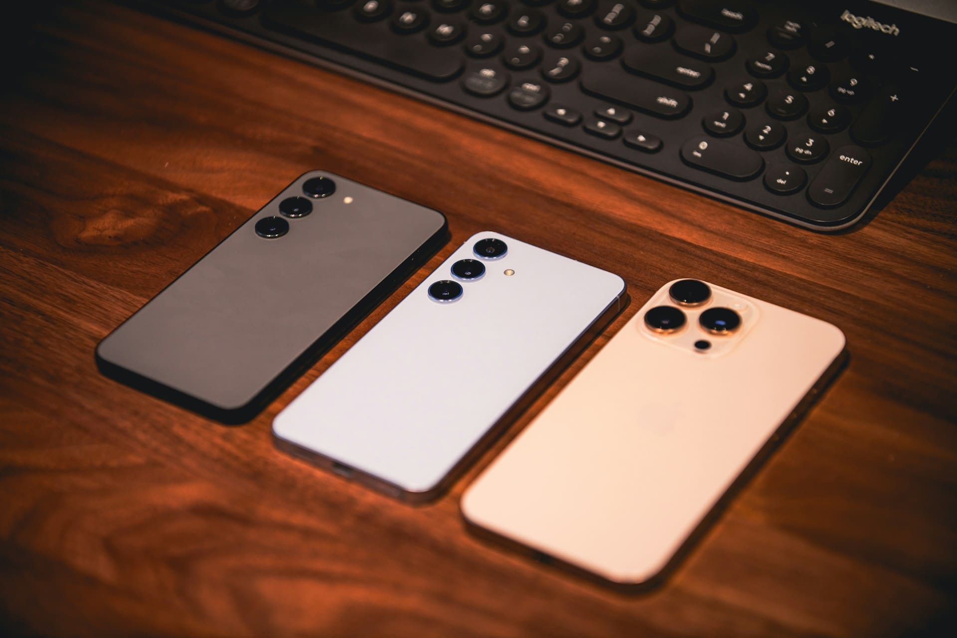 S25 and iPhone