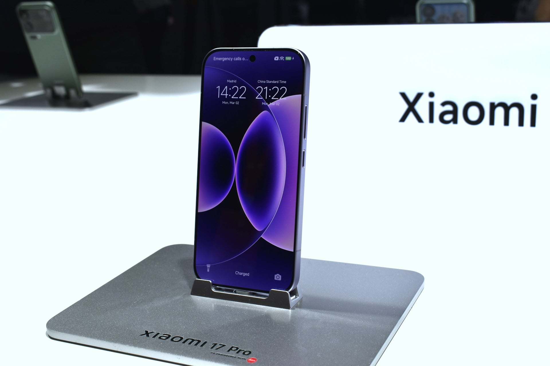 【快訊】小米 18 Pro 傳導入隱私螢幕？目標劍指三星頂級旗艦機