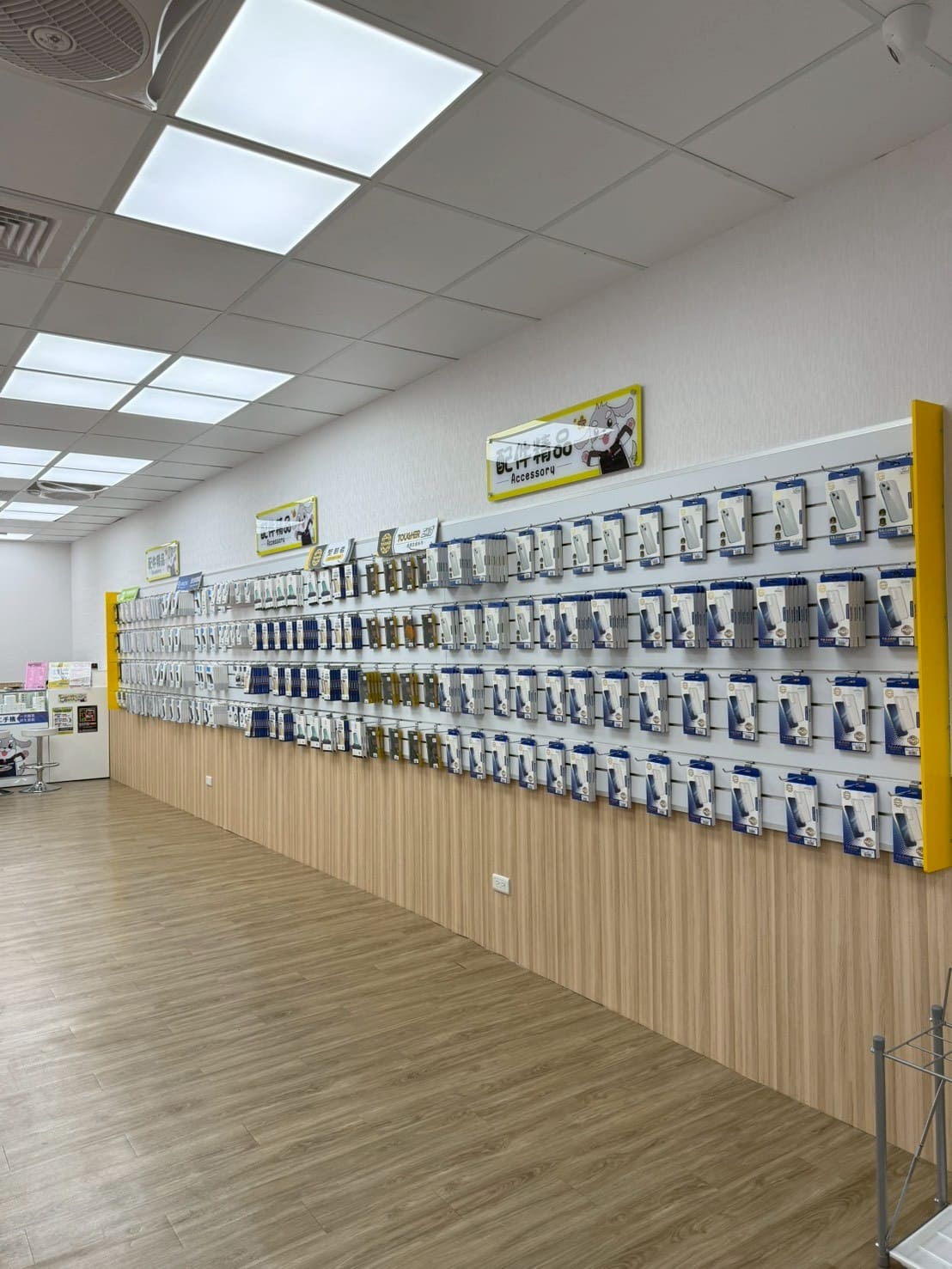 傑昇通信新豐建興店配件精品、保護殼