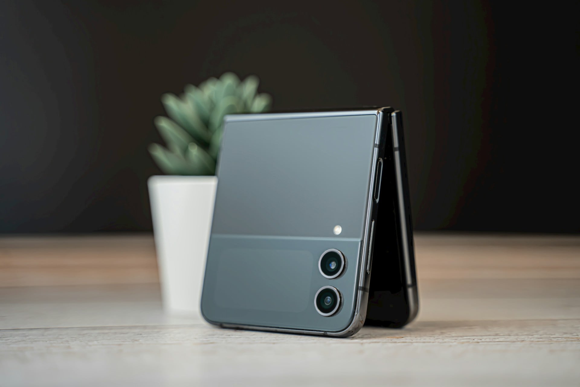 Samsung Flip