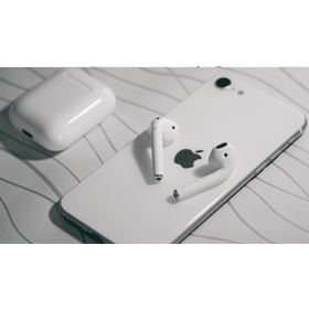 【手機專知】AirPods如何操作？大小聲/上下首/接聽掛斷/嘿Siri？