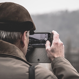 【快訊】春節孝親機挑選秘訣 8款人氣長輩機推薦