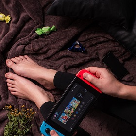 【快訊】Switch 銷售再創佳績連10月破30萬台 PS5反腰斬還恐缺貨到明年