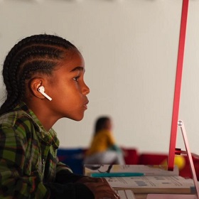 【快訊】iMac這顏色最受歡迎 8成用戶盼增加Face ID