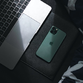 【快訊】Face ID真的掰了！郭明錤爆料新一代iPhone規格、功能 將有屏下指紋？