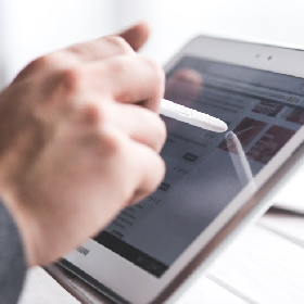 【快訊】大還要更大！《彭博》爆料蘋果不滿足12.9吋 將推更大螢幕iPad