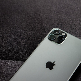 【快訊】過半果粉想升級 iPhone 13 ！最期待螢幕新功能