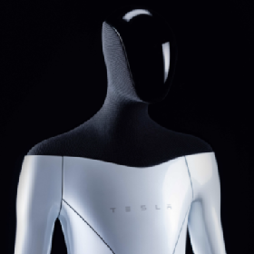 【快訊】科幻未來降臨？馬斯克震撼宣布「特斯拉機器人」明年登場