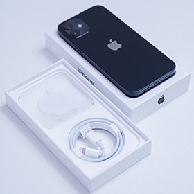 【快訊】2021年9月手機降價排行榜！三星摺疊機降4千、iPhone 12降更多！