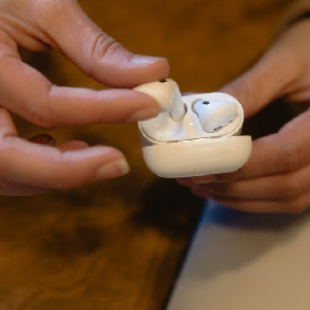 【快訊】AirPods將變健康裝置？蘋果最新研究曝光