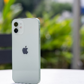 【快訊】蘋果重大改變!宣布開賣 iPhone 零件：壞了讓你自己修