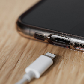 【快訊】iPhone 14將改用USB-C 接孔？最新爆料曝光