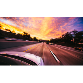 【汽車專知】超車道的使用方式？國內超車道法規怎麼說？