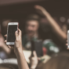 【快訊】怎樣才算旗艦手機？網友稱沒這點「沒資格叫旗艦機」