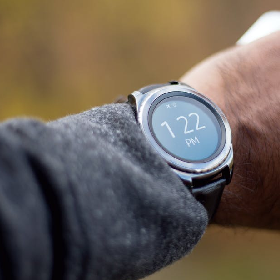 【快訊】終於有體溫偵測！三星開發進度超前蘋果 8月推Galaxy Watch 5