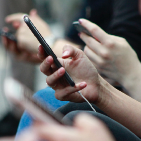 【快訊】小尺寸手機超不受歡迎！外媒曝４原因