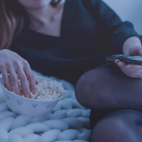 【快訊】看YouTube習慣這樣做嗎？超過8成人不專心