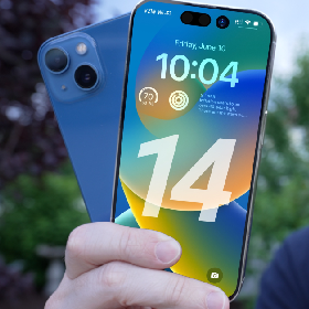 【快訊】 iPhone 14 系列實機曝光！邊框材質、鏡頭模組變化一次看