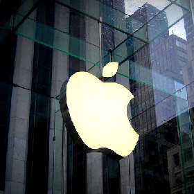 【快訊】iPhone 5G 自研晶片傳失敗！彭博爆料關鍵在這裡