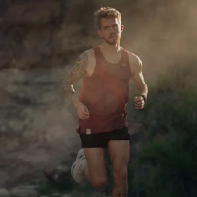 【快訊】Garmin高階錶登場！搭太陽能續航破20天