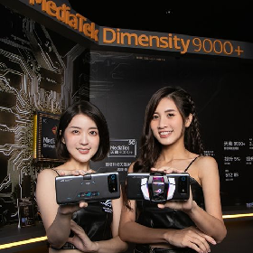 【快訊】華碩首度攜手聯發科！ROG Phone 6D 頂規版跑分曝光