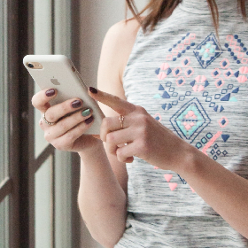 【快訊】Pro Max超熱賣！分析師認不是好事：明年iPhone 15差異性會更大