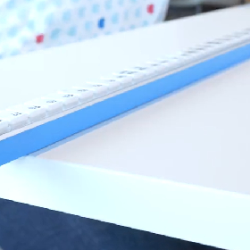 【快訊】Google日本推165cm單行鍵盤！長到能當登山杖使用？