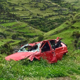 【快訊】果粉注意！帶iPhone 14玩雲霄飛車恐被誤判為車禍