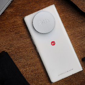 【快訊】徠卡新機Leitz Phone 2來了！規格、亮點看這裡