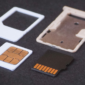 【快訊】緊跟蘋果腳步？Android手機傳也想改用eSIM