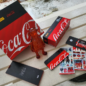 【快訊】全球限量6000台！realme 10 Pro 5G 可口可樂限定版登場