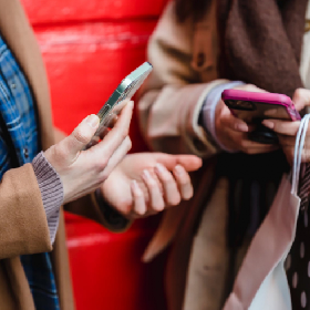 【快訊】最快5G手機排名大洗牌！iPhone 14 Pro跌出榜外 由它奪冠