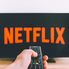 【快訊】Netflix基本無廣告方案沒了？Netflix高層回應