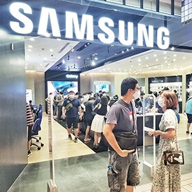 【快訊】Galaxy S24最新規格流出！曲面螢幕確定掰掰？