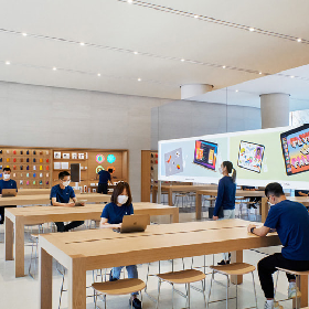 【快訊】iPhone改用 USB-C真的好嗎？彭博社曝有缺點：容易跳槽