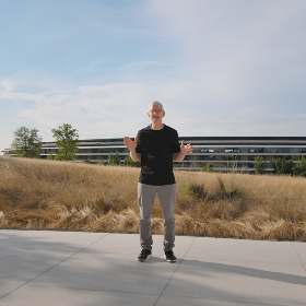 【快訊】iPhone 15 登場！多款舊機價格下跌 這新功能也將下放