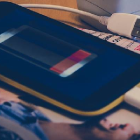 【快訊】iOS 17.0.2 來了！iPhone續航力實測結果看這裡