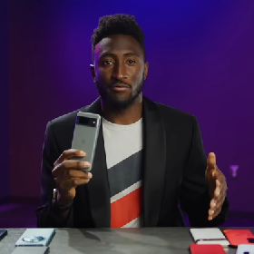 【快訊】千萬網紅評2023年智慧型手機 最爛手機是它