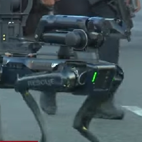 【快訊】科幻電影成真？美警局啟用「機器警犬」