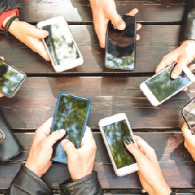 【快訊】2024手機電池續航力實測15強榜單出爐