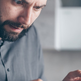 【快訊】別亂點簡訊！蘋果親揭 6 大常見騙術