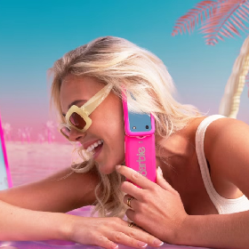 【快訊】HMD Barbie 手機來了！規格售價一次看