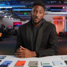 【快訊】MKBHD每年評測出爐！今年最佳手機：有點無趣