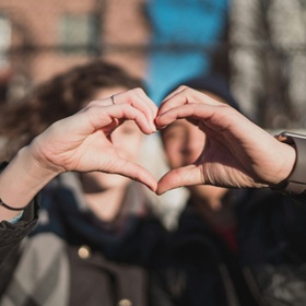 【快訊】心動就行動 三星S24 FE幸福直降5千5、OPPO AI人像專家下殺72折